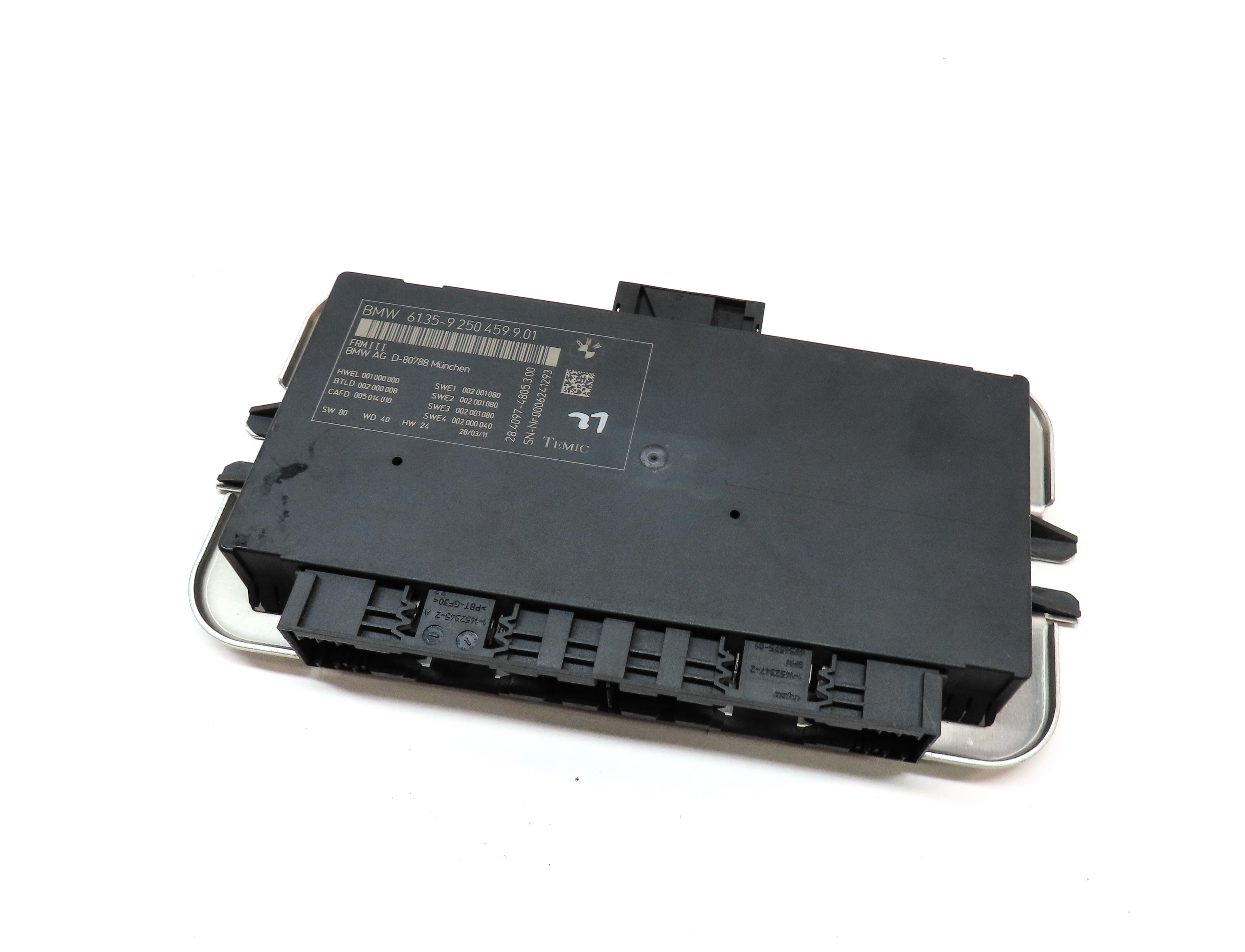 10-17 BMW 5 6 7 M5 X3 X4 (F06 F10 F12 F25 F26) FRM III BODY LIGHT CONTROL MODULE — exact item pictured